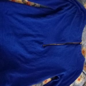 Blue shirt with zipper size medium